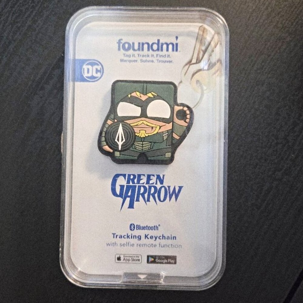 New / Sealed Foundmi Bluetooth Tracking Remote Keychain DC / Green Arrow